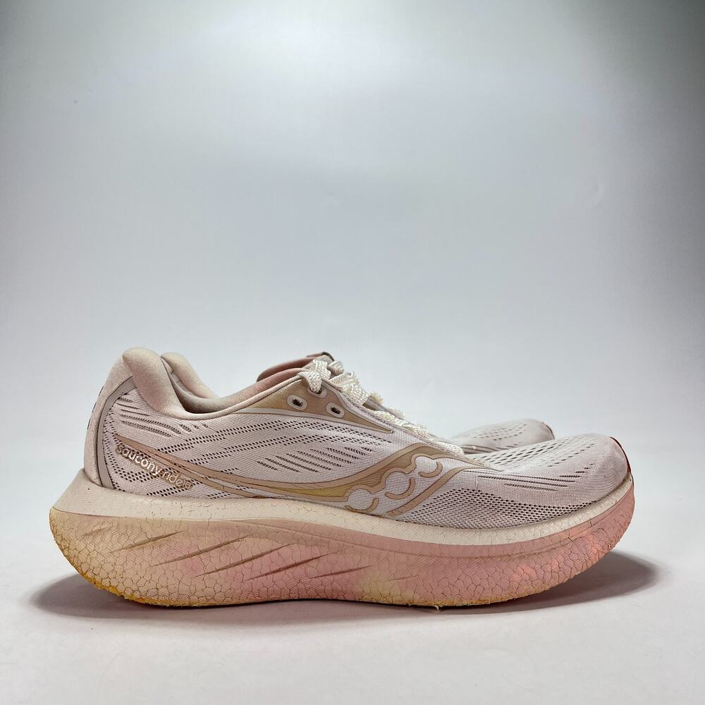 Saucony Ride 18 Vanilla Cameo Athletic Running Shoes S11000-224 Women's Size 10